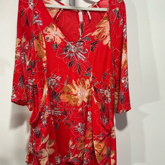Free People Coral-Red Floral High-Low V-Neck Dress - Picture 5 of 13
